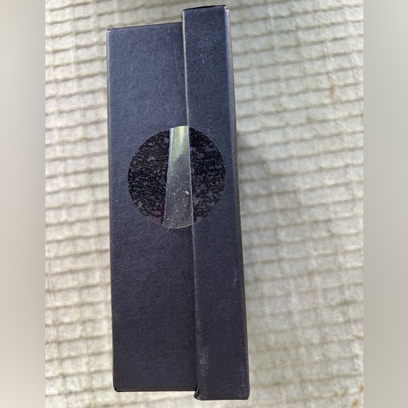 Rachel Zoe SNOWFLAKE Napkin Rings Rhinestones Silver tome set of 4 new in box - Picture 5 of 6